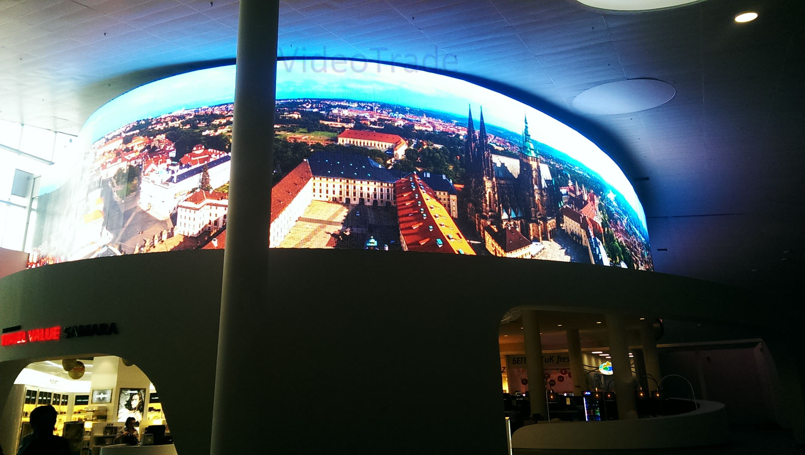 Светодиодный медиафасад аэропорта «Курумоч» — изображение 3